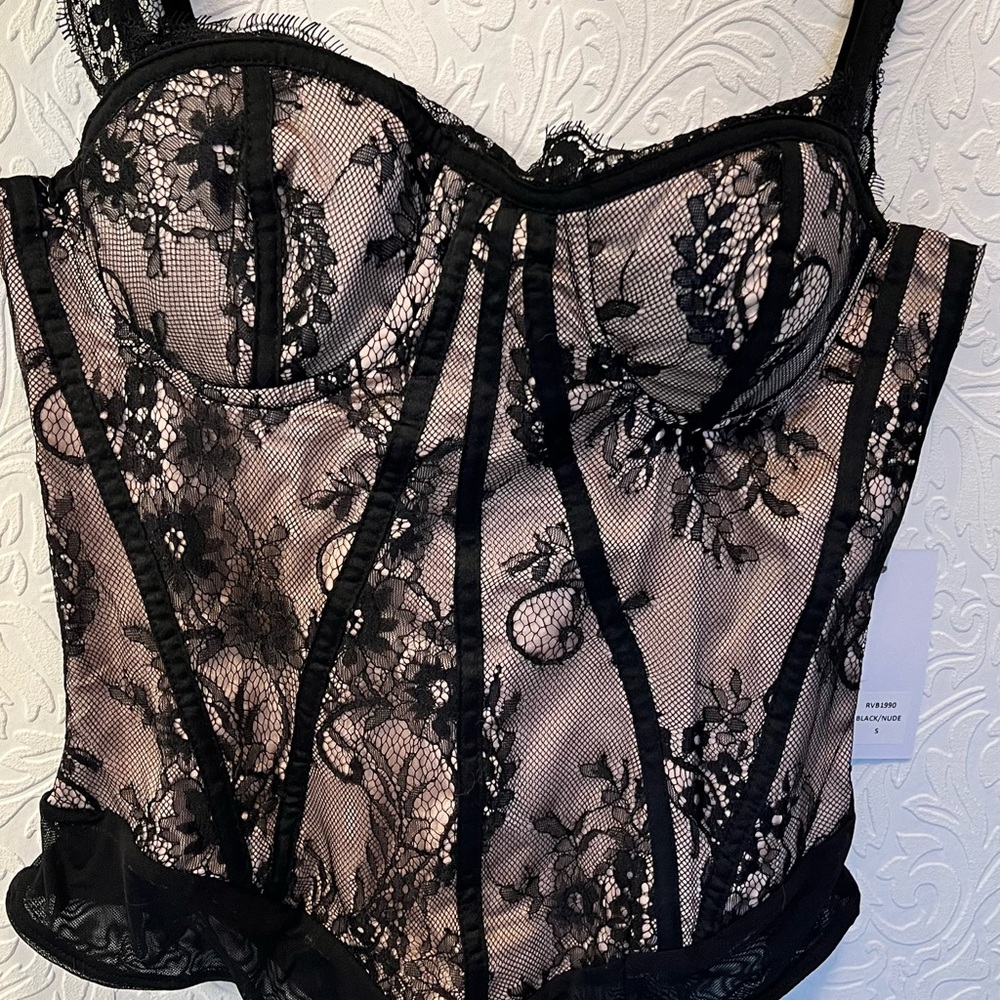 Lace corset bodysuit NWT